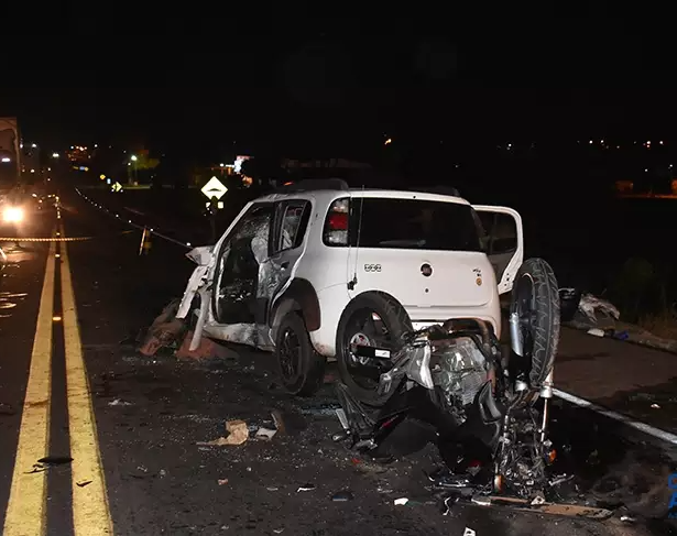 Batida entre carro, ônibus e caminhão deixa dois feridos e interdita  parcialmente BR-251 - Rádio Itatiaia