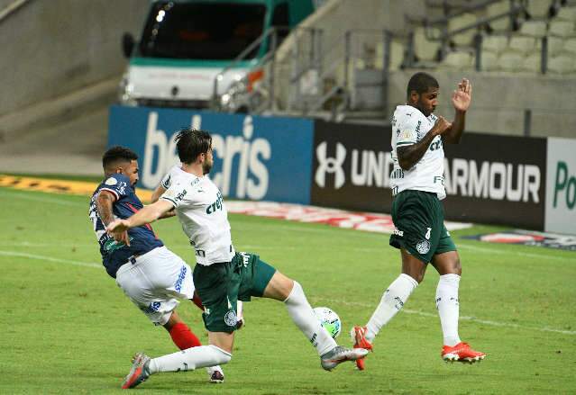 Fortaleza vence em seu anivers&aacute;rio e Palmeiras sofre a 4&ordf; derrota seguida