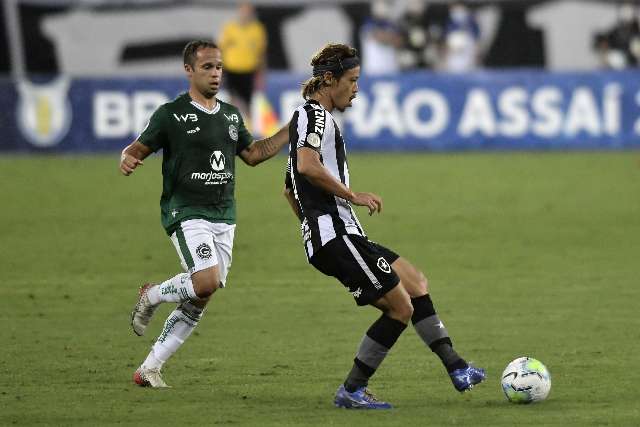 Botafogo para no lanterna Goi&aacute;s e empata sem gols no Engenh&atilde;o