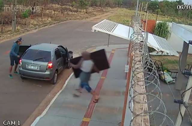 Sem dificuldades, ladr&otilde;es invadem casa considerada &ldquo;segura&rdquo; no Jardim Jerusal&eacute;m