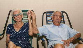 Aos 70 anos de casados, Seu Garcia e Dona Cleonice tem muita história boa para contar (Foto: Paulo Francis)