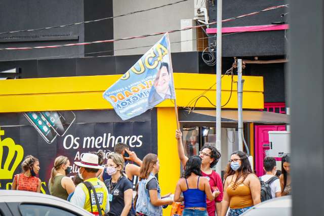 Faltando 22 dias para elei&ccedil;&atilde;o, movimenta&ccedil;&atilde;o &eacute; fraca no Centro da Capital 