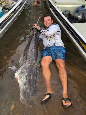 Guia de turismo pega pintado de 1,72 no Rio Dourados: &quot;nunca vi desse tamanho&quot;