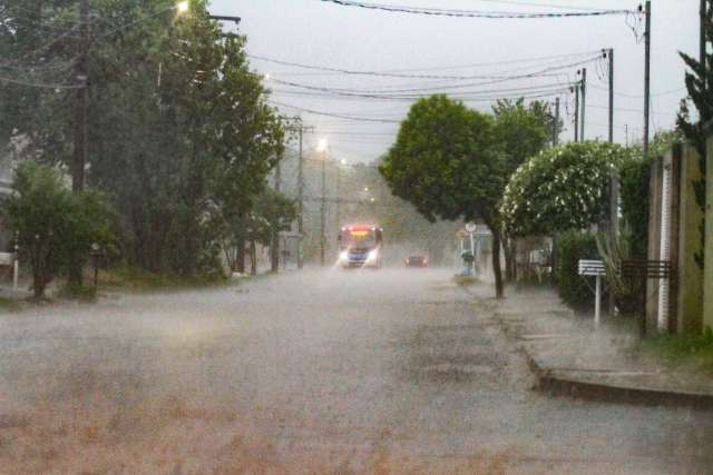 Temporal deixou sete bairros da Capital sem energia el&eacute;trica