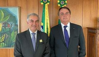 Reinaldo Azambuja ao lado do presidente Jair Bolsonaro, durante encontro, nesta segunda-feira (Foto: Divulgação/PR)