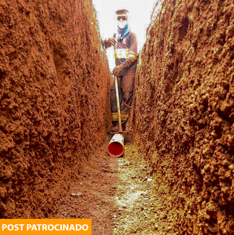 Obras de expansão da rede de esgoto avançam em bairros da Capital