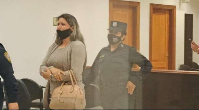 Mulher &eacute; resgatada de hospital ap&oacute;s ser condenada a 7 anos de pris&atilde;o 