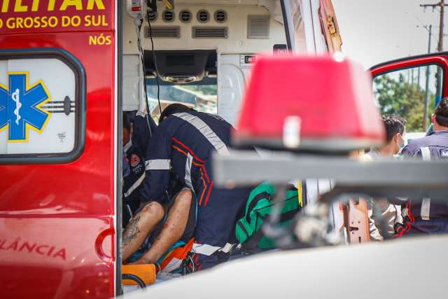 Rapaz &eacute; baleado ao ser flagrado arremessando droga em pres&iacute;dio 