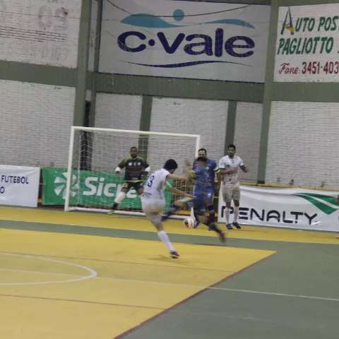 Time de MS &eacute; goleado por 5 a 1 na estreia da Copa do Brasil de Futsal