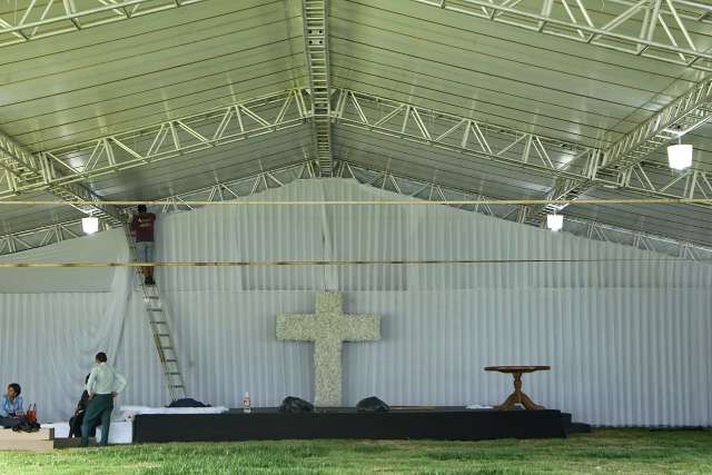 Celebra&ccedil;&otilde;es do Dia de Finados come&ccedil;a antes, com missa para v&iacute;timas da covid