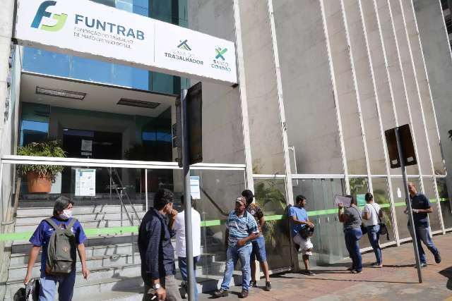 Funtrab encerra a semana com 473 vagas em Campo Grande