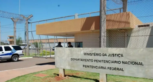 Funcion&aacute;ria denuncia colega por abuso sexual dentro do Pres&iacute;dio Federal