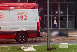 Uma das vítima morreu no local. A outra foi socorrida e levada para uma unidade de saúde (Foto: reprodução / site Ponta Porã News) 