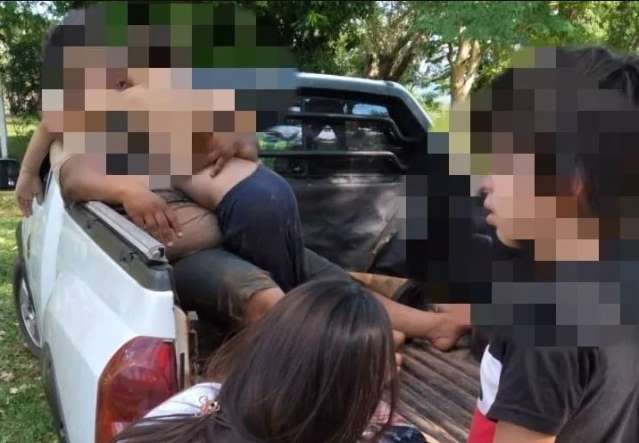 Adolescente e menino de 9 anos morrem afogados em lago de fazenda 