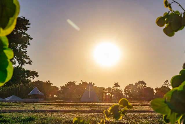 Segunda-feira de feriado ser&aacute; de sol com m&aacute;xima de 34&ordm;C em MS 