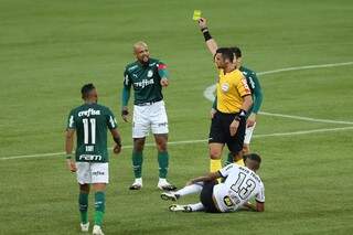 Lance durante a partida entre Palmeiras e Atlético MG, válida pelo Campeonato Brasileiro da Série A, no Allianz Parque, em São Paulo (SP), nesta segunda-feira (2). (Foto: Estadão Conteúdo)