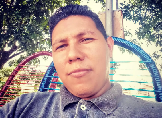 N&atilde;o h&aacute; &quot;indicativo&quot; de que policial fazia bico em tabacaria, diz PM