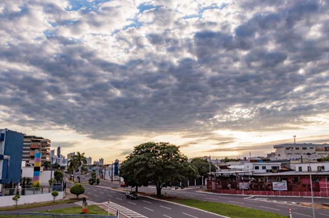 Domingo amanhece garoando e previsão é de mais um dia chuvoso em MS - Meio  Ambiente - Campo Grande News