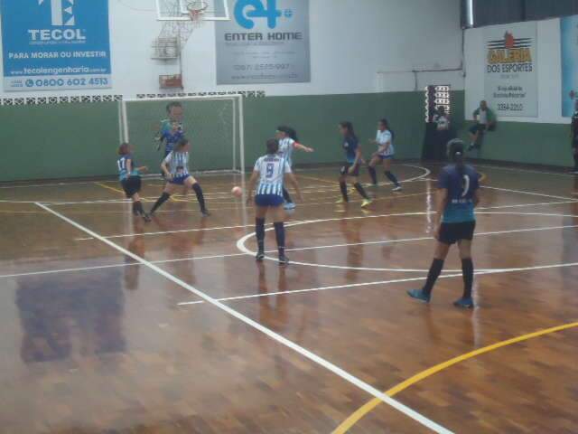 Copa Pelezinho Feminino retorna no s&aacute;bado com duas partidas