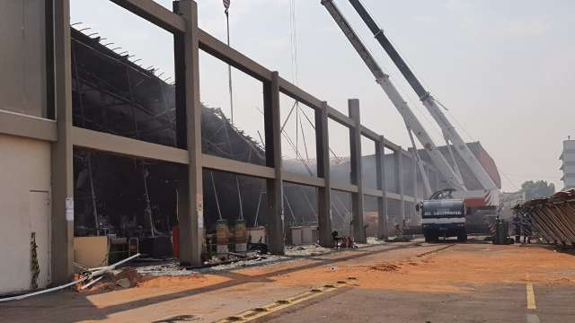 Causa de inc&ecirc;ndio no Atacad&atilde;o foi &quot;fogo proposital&quot;, indica per&iacute;cia do local