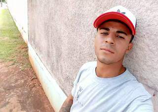 Bandido levou seis segundos para matar jovem com facada, estima pol&iacute;cia