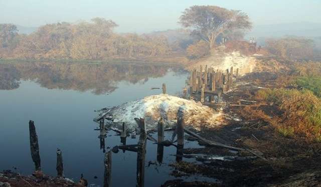 Governo vai reconstruir ponte destruída pelos incêndios em Corumbá