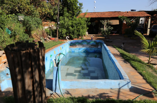 Consciente, menina de 2 anos que caiu em piscina est&aacute; em observa&ccedil;&atilde;o 