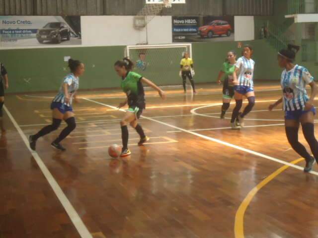 Copa Pelezinho de Futsal retorna com m&eacute;dia de 6 gols por partida