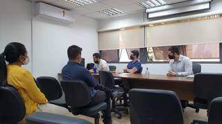 Duas empresas apresentam propostas para retirada de entulho no Jardim Noroeste