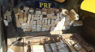 Traficante em Fusca tenta fugir, é perseguido e preso com 152 quilos de maconha Traficante em Fusca tenta fugir, é perseguido e preso com 152 quilos de maconha
