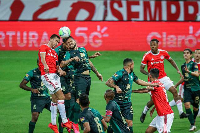 Na reestreia de Abel Braga, Inter perde do Am&eacute;rica-MG na Copa do Brasil