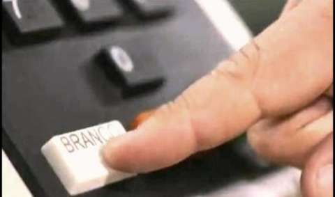 Voc&ecirc; pensa em anular o voto?