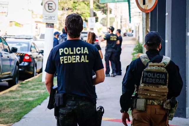 Ministra mandou &ldquo;evitar armamento ostensivo&rdquo; em opera&ccedil;&atilde;o contra deputado