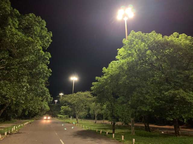 Mais eficientes, l&acirc;mpadas de LED aumentam seguran&ccedil;a no Parque dos Poderes 
