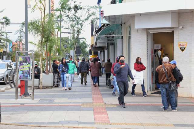 Confira o que abre e fecha no domingo de feriado e elei&ccedil;&otilde;es