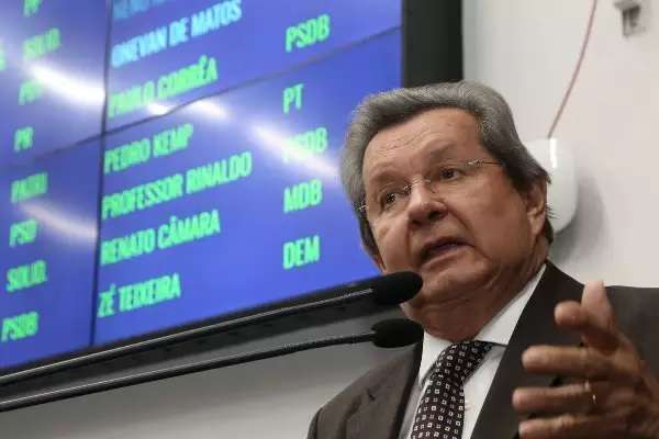 Ainda em recupera&ccedil;&atilde;o, Onevan n&atilde;o vai a Navira&iacute; votar no domingo