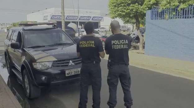 Dia do voto tem tr&ecirc;s presos pela PF em MS, dois por fazer foto com urna