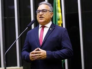 Bel&eacute;m: Edmilson Rodrigues, com 34,24%, e Delegado Eguchi, 23,06%, v&atilde;o ao 2&ordm; turn