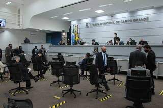 Vereadores em sessão durante pandemia, em 2019. (Foto: Divulgação/Câmara Municipal de Vereadores)