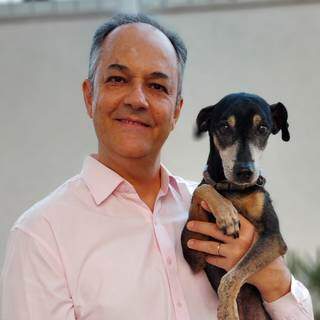 André Luís é veterinário, mestre, pesquisador e um dos maiores nomes da luta pela causa animal. (Foto: Reprodução/Facebook)