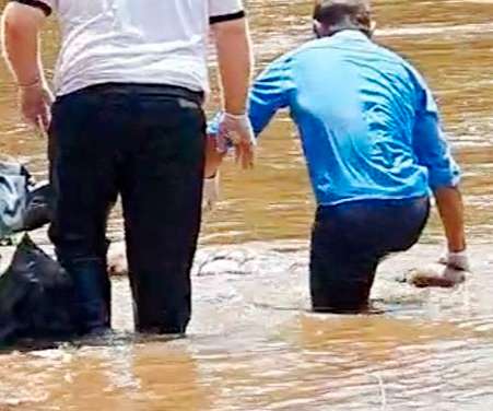 Tr&ecirc;s corpos s&atilde;o achados com marcas de tiros &agrave;s margens do Rio Apa 