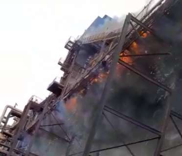 V&iacute;deo: usina onde tanque explodiu teve inc&ecirc;ndio h&aacute; 2 dias