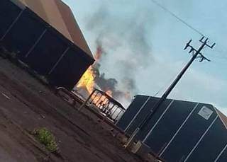 V&iacute;deo: usina onde tanque explodiu teve inc&ecirc;ndio h&aacute; 2 dias