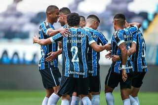 Gr&ecirc;mio bate o Cuiab&aacute; novamente e &eacute; o primeiro a avan&ccedil;ar na Copa do Brasil