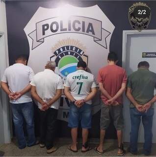 Detidos tiveram prisão domiciliar revogada (Foto: Divulgação/Defurv)