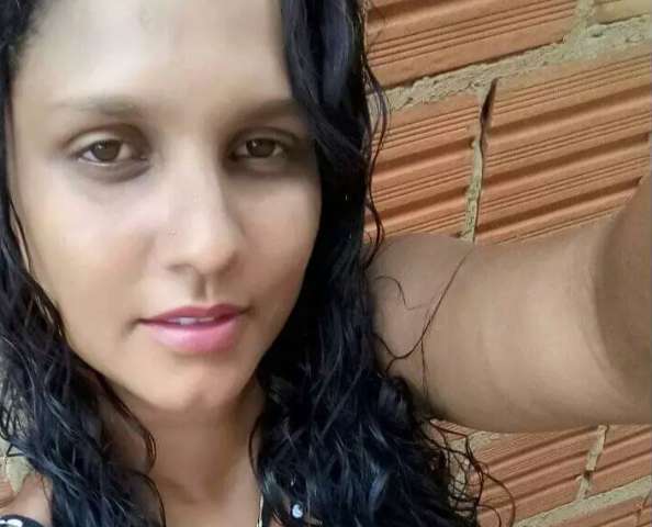 Ex Invade Apartamento E Mata Mulher A Facadas Interior Campo Grande