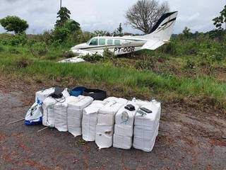 Carga de maconha apreendida junto ao avião no Pará (Foto: Ascom/PF)