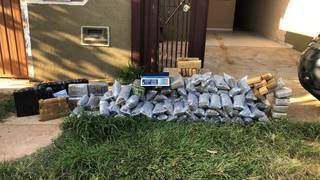 Opera&ccedil;&atilde;o no Los Angeles prendeu 5 e encontrou 106 kg de maconha e skank