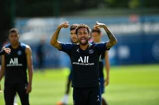 Neymar durante treino do Paris Saint-Germain (Foto: Facebook do jogador/Divulgação) 