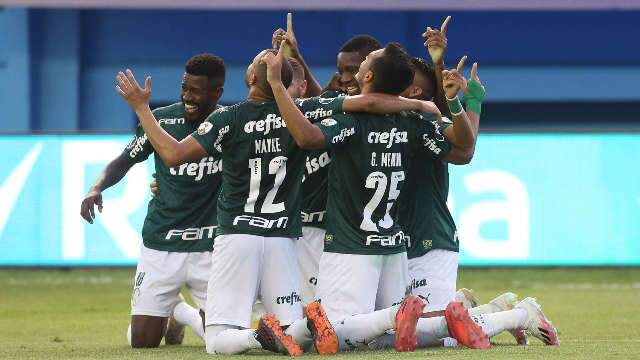 Palmeiras vence Delf&iacute;n no Equador e encaminha vaga &agrave;s quartas da Libertadores